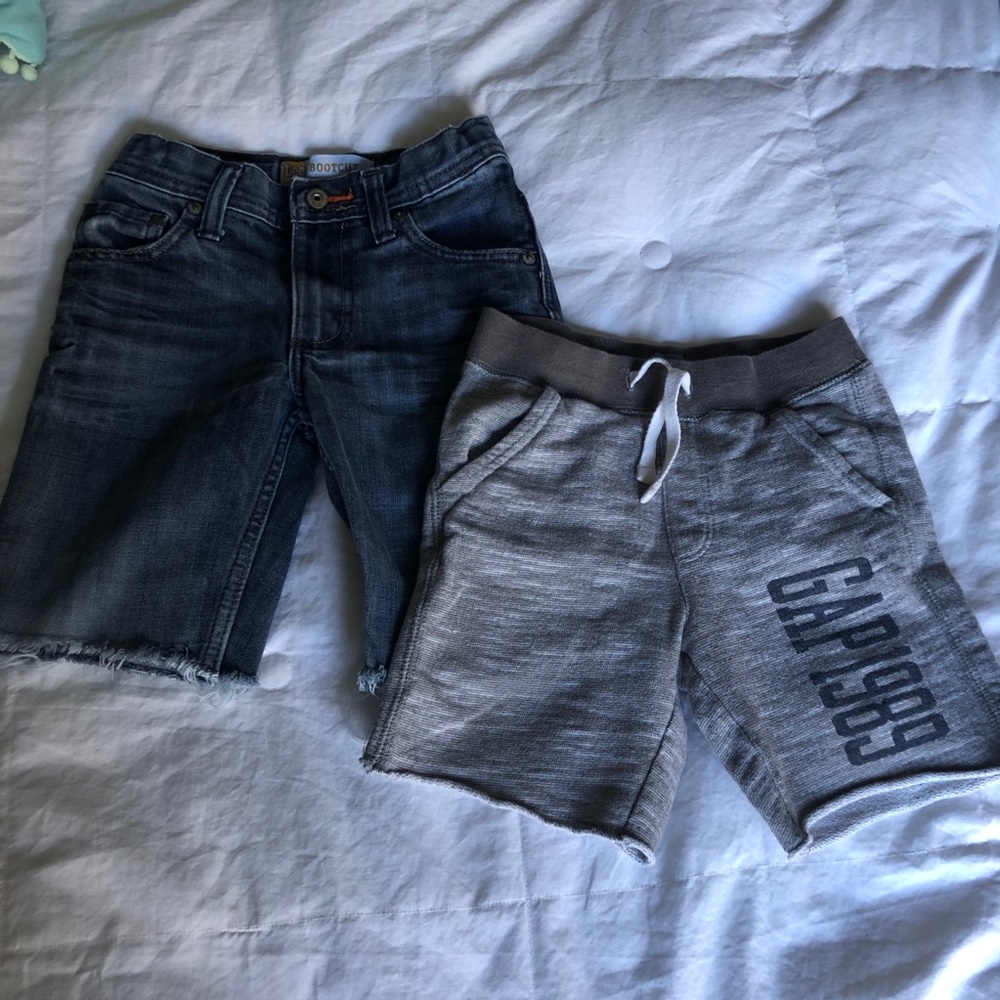5T Shorts Lot - 2 Pair! Gap Lee
